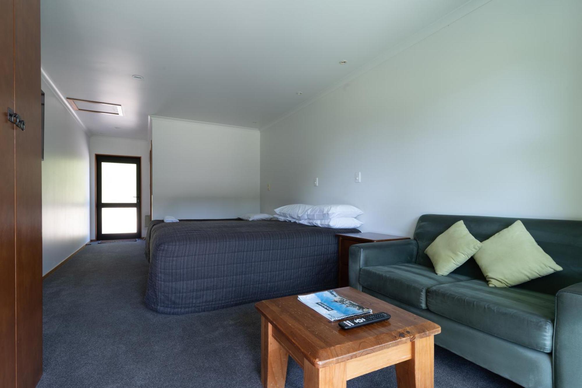 Donegal House Hotel Kaikoura Eksteriør billede